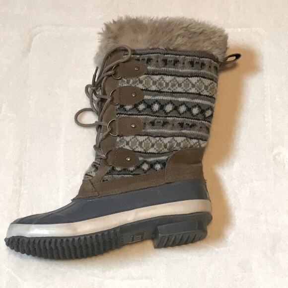 Khombu Gray Winter Boot.  9 - Picture 1 of 7